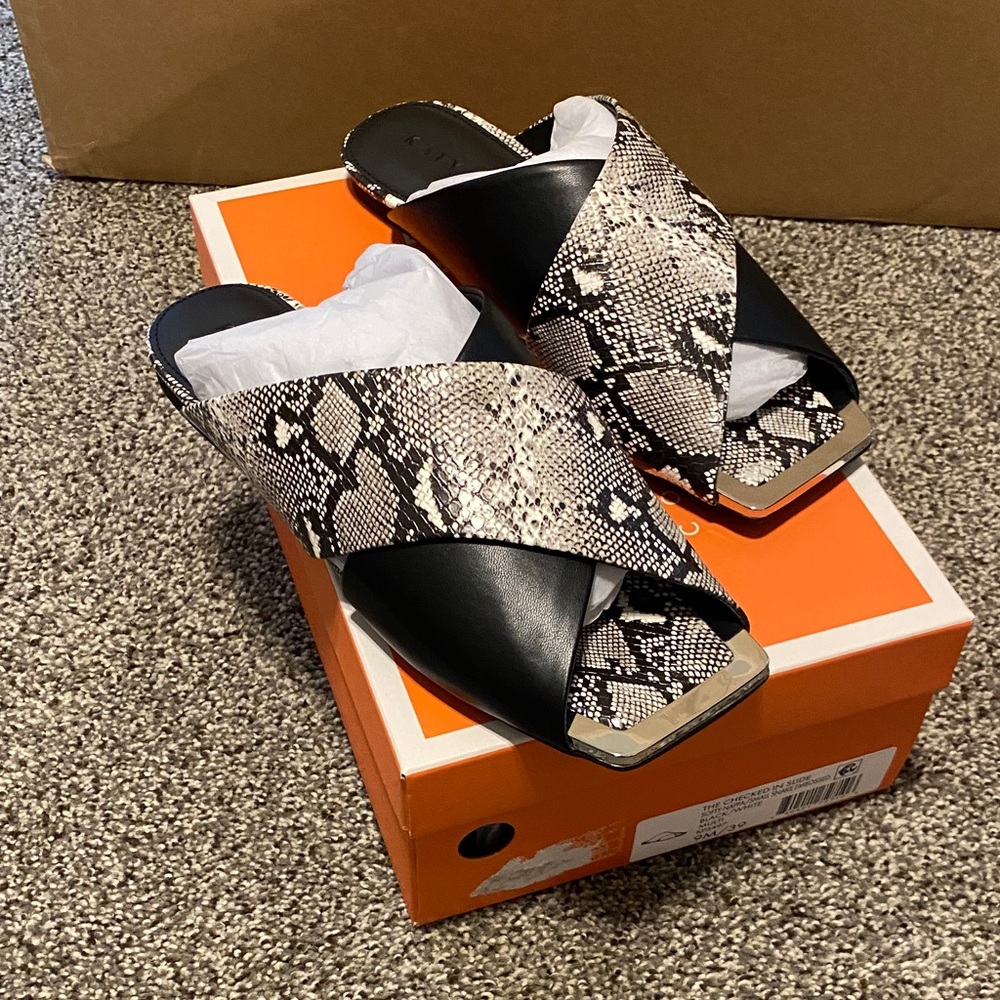 Katy Perry Collections The Checked in Slode Black and Snake Print Flats